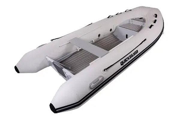 Sport inflatable boat